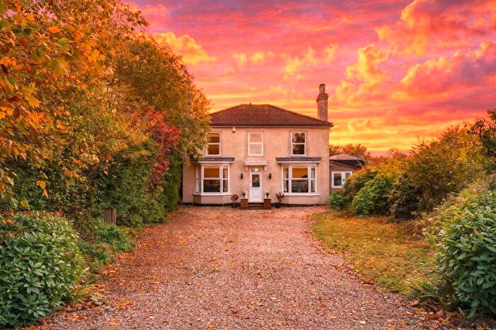 4 Bedroom Detached House For Sale In Low Road, Wyberton, Boston, Lincolnshire, PE21