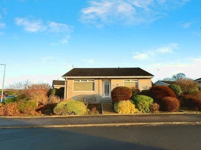 3 Bedroom Detached Bungalow For Sale In Braeview Crescent, Star, KY7