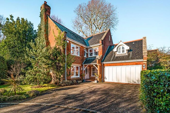 5 Bedroom Detached House To Rent In Upper Walk, Virginia Water, GU25