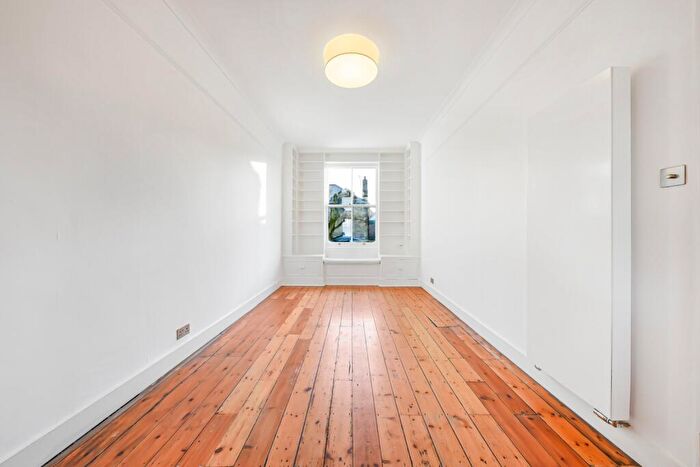 2 Bedroom Flat To Rent In South Hill Park, Gospel Oak, NW3