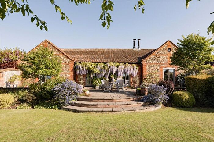 5 Bedroom Barn Conversion For Sale In Park Farm Barns, Bylaugh, Norfolk, NR20