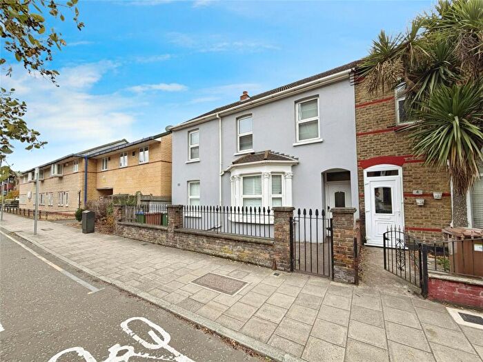 5 Bedroom End Of Terrace House For Sale In Albion Road, Bexleyheath, DA6