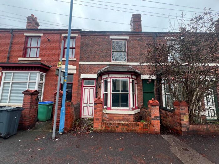 3 Bedroom Terraced House For Sale In Dudley Road, Tipton, DY4