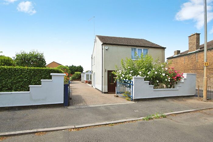 4 Bedroom Detached House For Sale In South Green, Coates, Peterborough, PE7