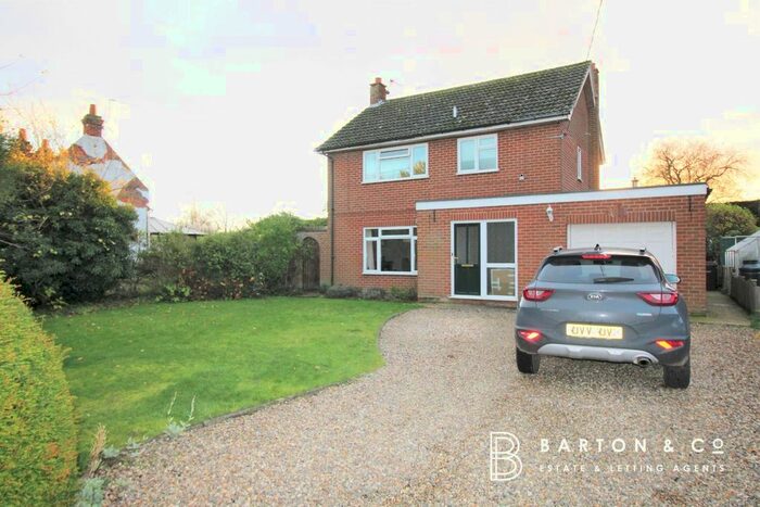 3 Bedroom Detached House To Rent In The Street, Surlingham, Norwich NR14