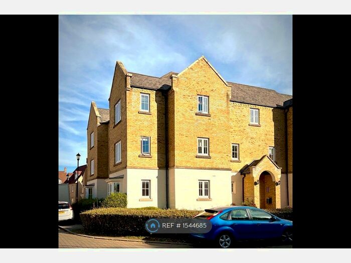 2 Bedroom Flat To Rent In Tenby Grove, Kingsmead, Milton Keynes, MK4