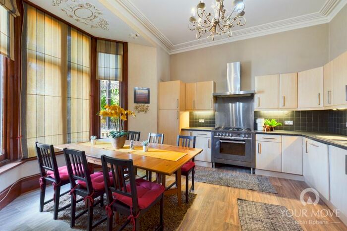 2 Bedroom Flat To Rent In Leicester Parade Barrack Road, Northampton, NN2