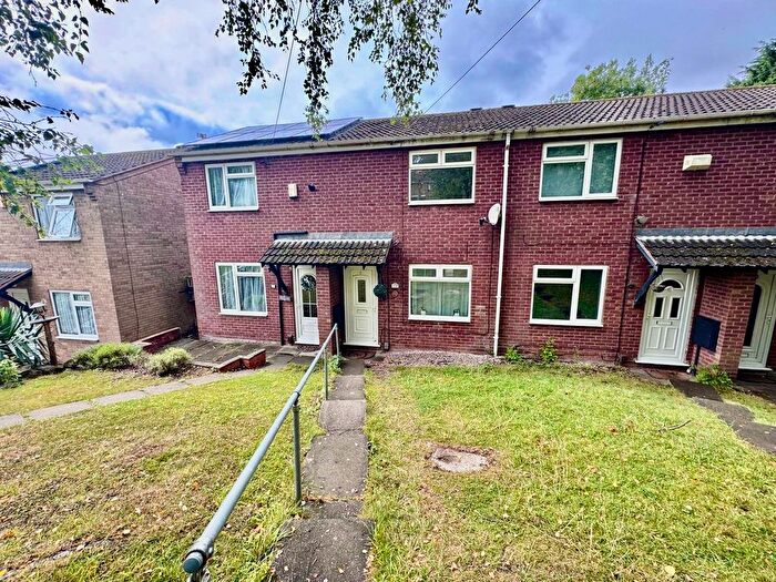 2 Bedroom Terraced House To Rent In Landmere Gardens, Nottingham, NG3