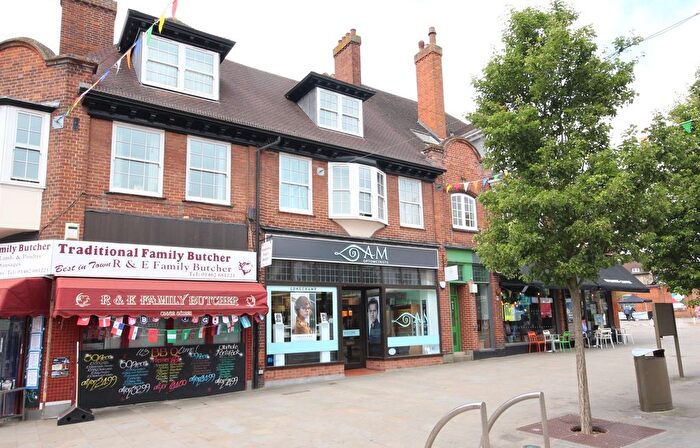 1 Bedroom Flat To Rent In Leys Avenue, Letchworth Garden City, SG6