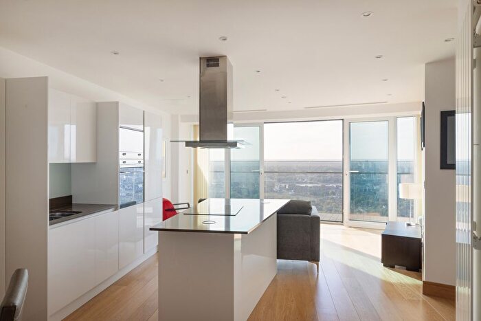 1 Bedroom Flat To Rent In Arena Tower, Crossharbour Plaza, E14