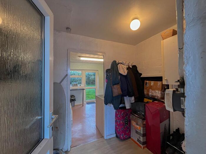3 Bedroom Terraced House For Sale In Valley Way, Stevenage, Hertfordshire, SG2