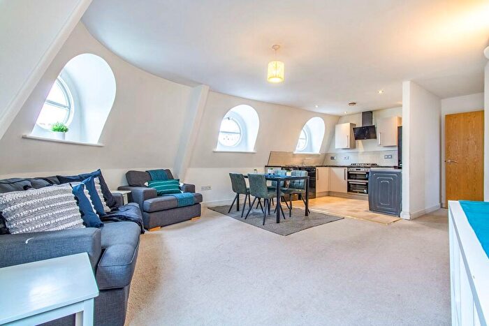 2 Bedroom Apartment To Rent In North John Street, Liverpool, Merseyside, L2