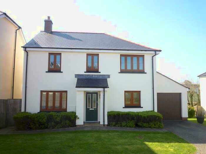 4 Bedroom Detached House To Rent In Ackland Close, Shebbear, EX21