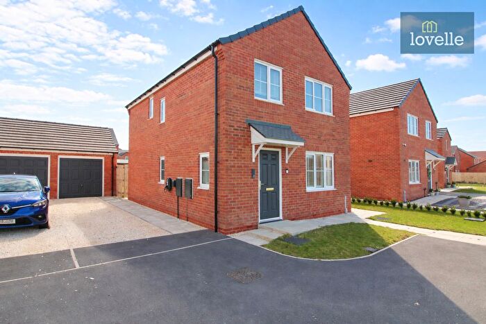 4 Bedroom Detached House For Sale In Tuxworth Way, Louth, LN11