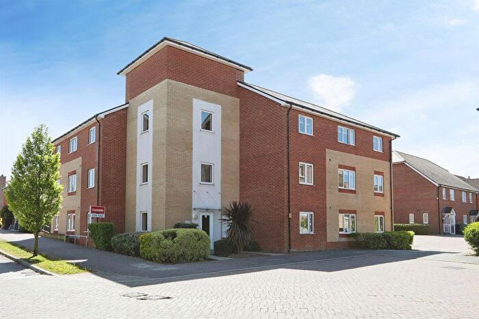 2 Bedroom Flat For Sale In Holly Blue Drive, Iwade, Sittingbourne, ME9