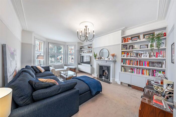 2 Bedroom Flat For Sale In Lyncroft Mansions, Lyncroft Gardens, London, NW6