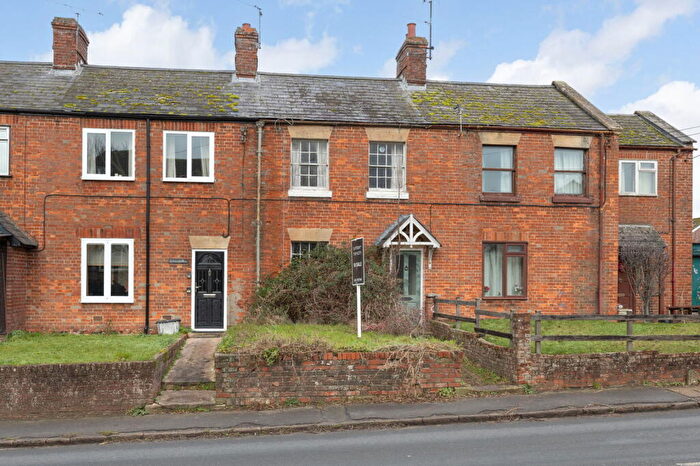 2 Bedroom Cottage For Sale In Rowde, Devizes, Wiltshire, SN10