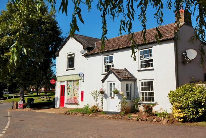 4 Bedroom Detached House For Sale In Main Road, Donington-On-Bain, Louth, LN11