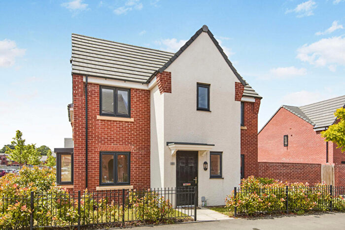3 Bedroom Semi Detached House To Rent In Carlen Drive, Derby, Derbyshire, DE24