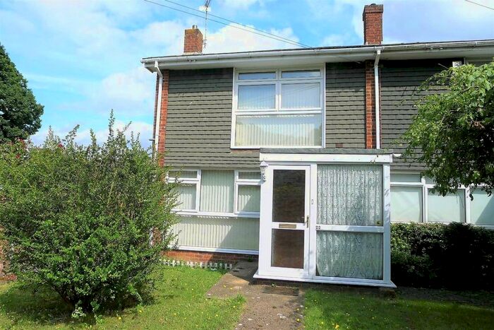 2 Bedroom End Of Terrace House To Rent In Capel Close, Rainham, Gillingham, ME8