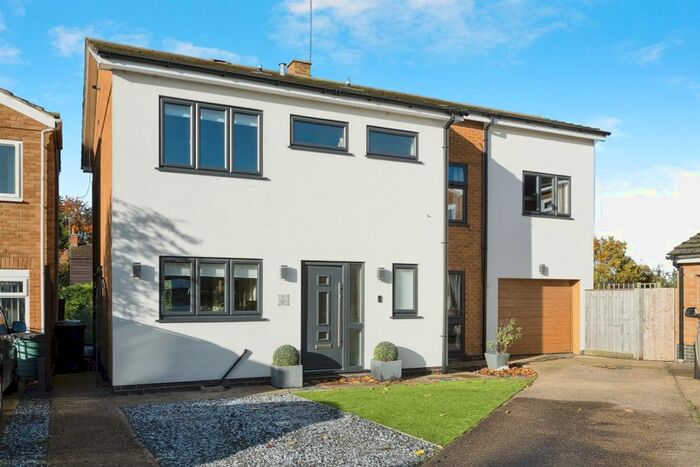 5 Bedroom Detached House For Sale In Salcey Rise, Piddington, Northampton, NN7