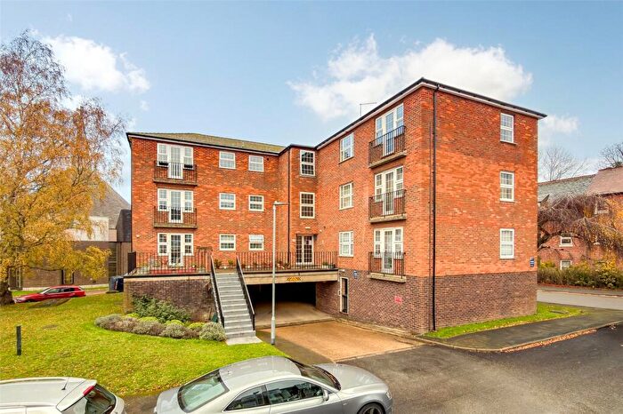 2 Bedroom Penthouse To Rent In Batterdale, Hatfield, Hertfordshire, AL9