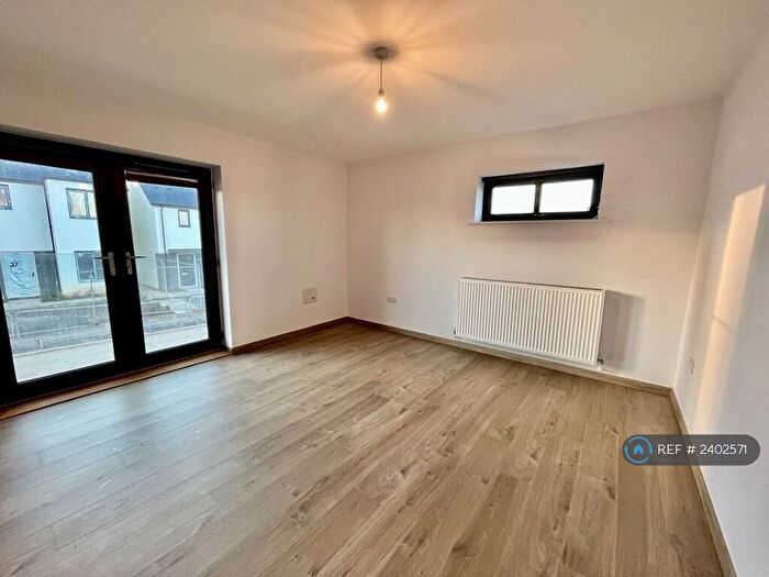 2 Bedroom Flat To Rent In Principia, Tithebarn, Exeter, EX1