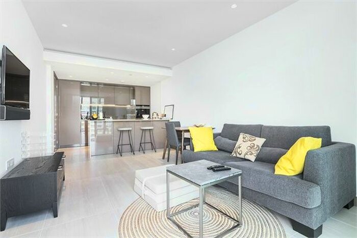 1 Bedroom Flat To Rent In One Blackfriars, - Blackfriars Road, Southwark, London, SE1