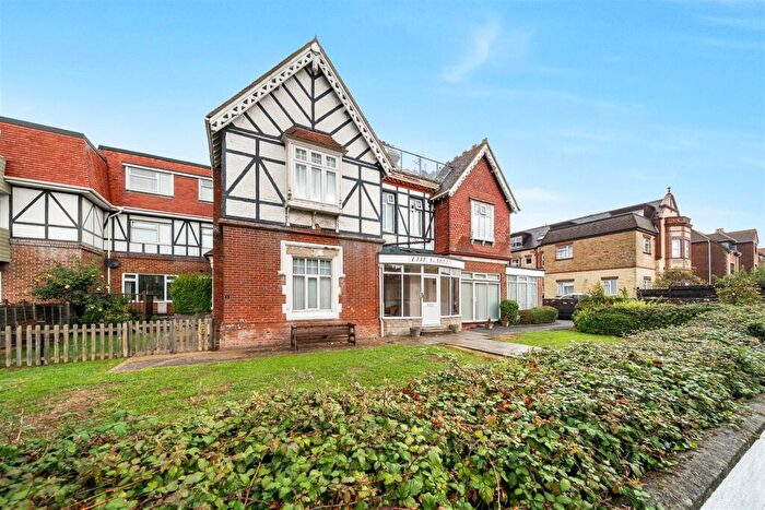 1 Bedroom Flat For Sale In Flat Victoria Avenue, Swanage, BH19