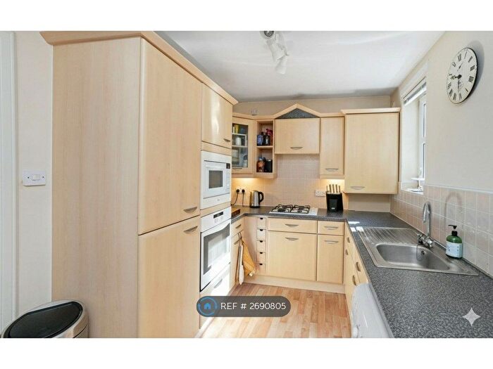 1 Bedroom Flat To Rent In Craigend Park, Edinburgh, EH16