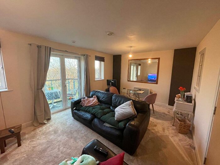 2 Bedroom Flat To Rent In Orchard Place, Ocean Village, Southampton, SO14