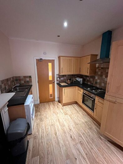 3 Bedroom Flat To Rent In High Street, Leamington Spa, CV31
