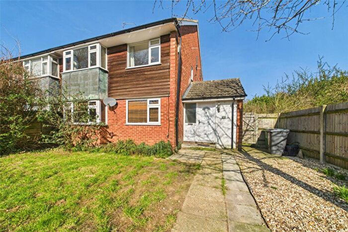2 Bedroom Maisonette To Rent In Sandringham Road, Maidenhead, Berkshire, SL6
