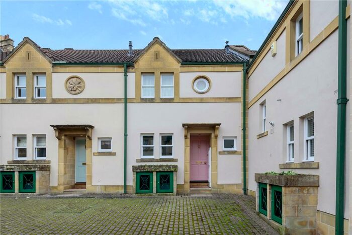 2 Bedroom Terraced House To Rent In Circus Mews, Bath, Somerset, BA1