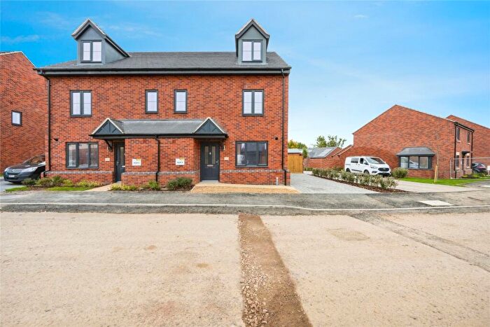 4 Bedroom Semi-Detached House For Sale In Weavers Grange, London Road, Bozeat, NN29