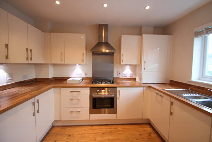 3 Bedroom House To Rent In Tintagel Road, Orpington, BR5