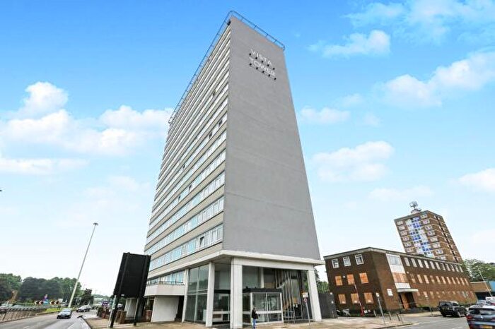 2 Bedroom Apartment To Rent In Vista Tower, Stevenage, SG1