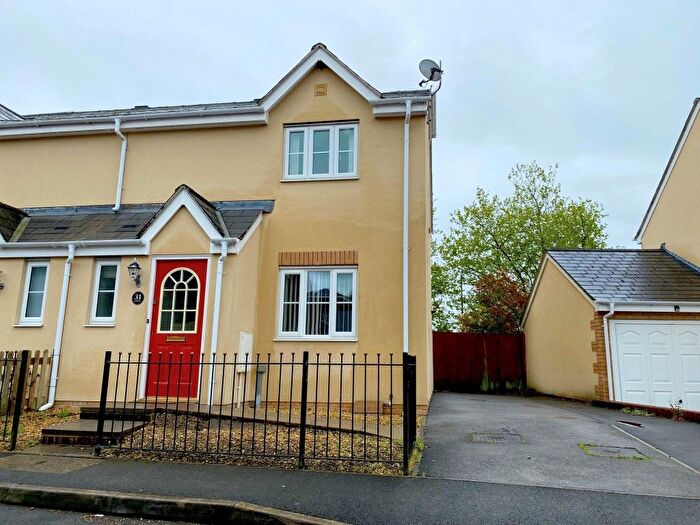3 Bedroom Semi-Detached House To Rent In Ffordd Cambria, Pontarddulais, Swansea, Swansea, SA4