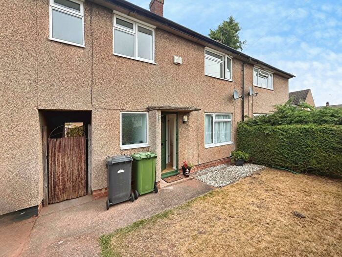 3 Bedroom Terraced House For Sale In Exeter Close, Kidderminster, DY11
