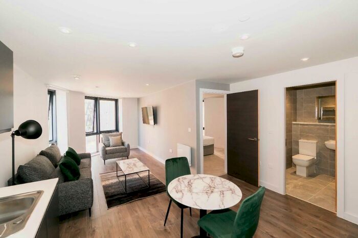 1 Bedroom Apartment To Rent In - The Summit, Parliament Street, L8