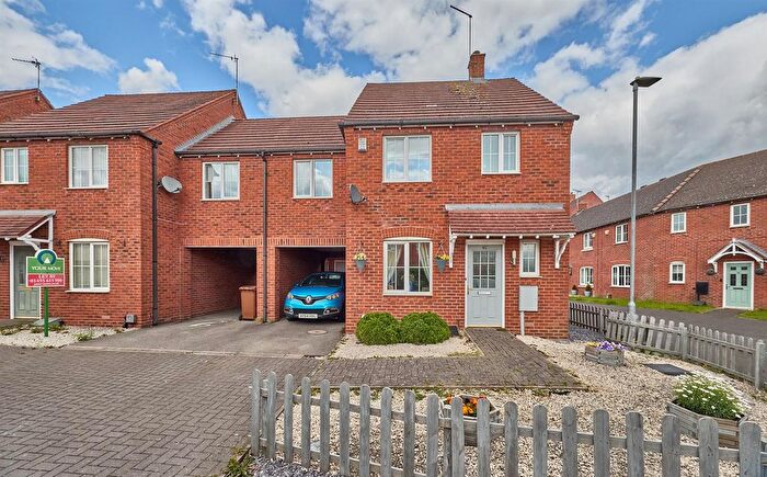 4 Bedroom Detached House For Sale In Applebees Meadow, Hinckley, LE10