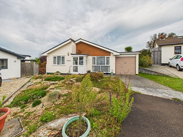 3 Bedroom Detached Bungalow For Sale In Gurney Close, Bude, EX23