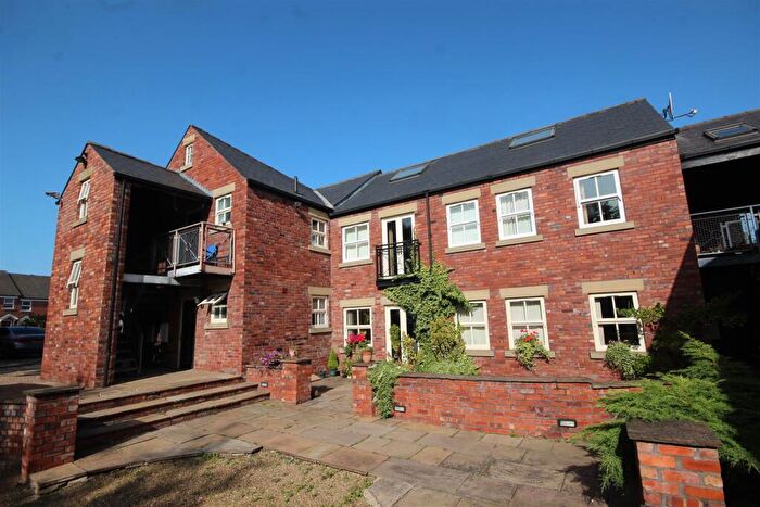 2 Bedroom Flat To Rent In Greaves Court, Malinda Street, Sheffield, S3