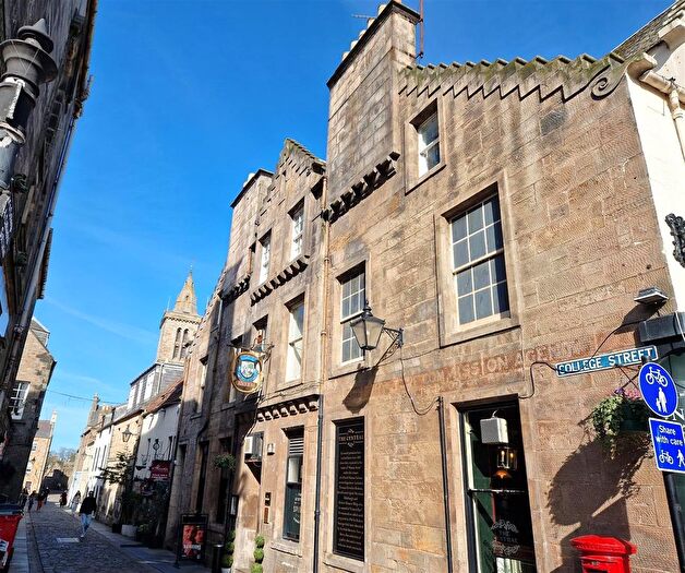 2 Bedroom Flat For Sale In B, College Street, St. Andrews, KY16