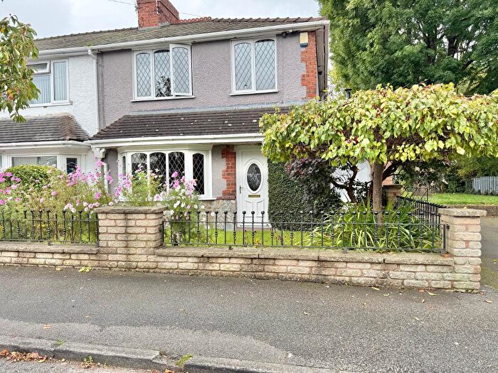 3 Bedroom End Of Terrace House For Sale In Dora Road, West Bromwich, West Midlands, B70
