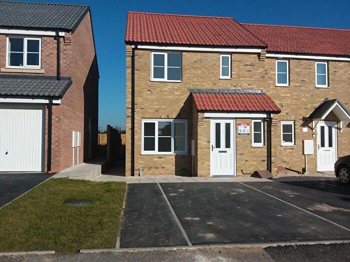 3 Bedroom End Of Terrace House To Rent In President Place, Harworth, DN11
