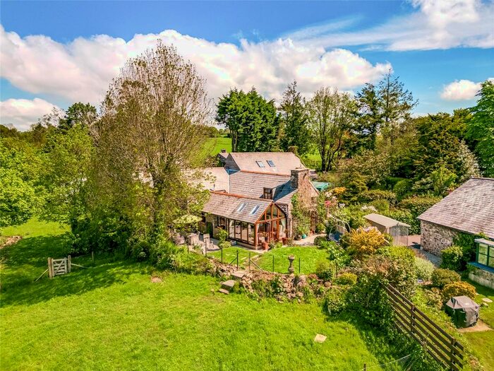 5 Bedroom Detached House For Sale In Liskeard Road, Callington, Cornwall, PL17