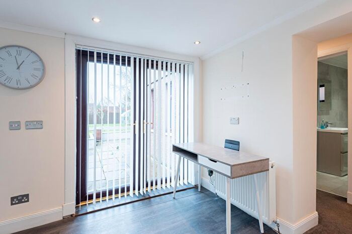 3 Bedroom Cottage For Sale In Hill Street, Strathmiglo, KY14