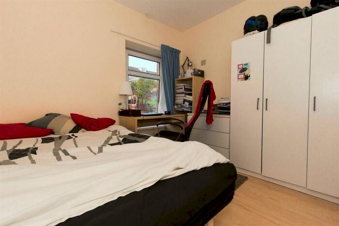 4 Bedroom Terraced House To Rent In Queen Street, Treforest, CF37