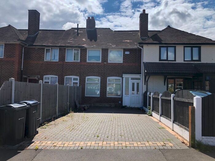 2 Bedroom Terraced House To Rent In North Roundhay, Birmingham, B33